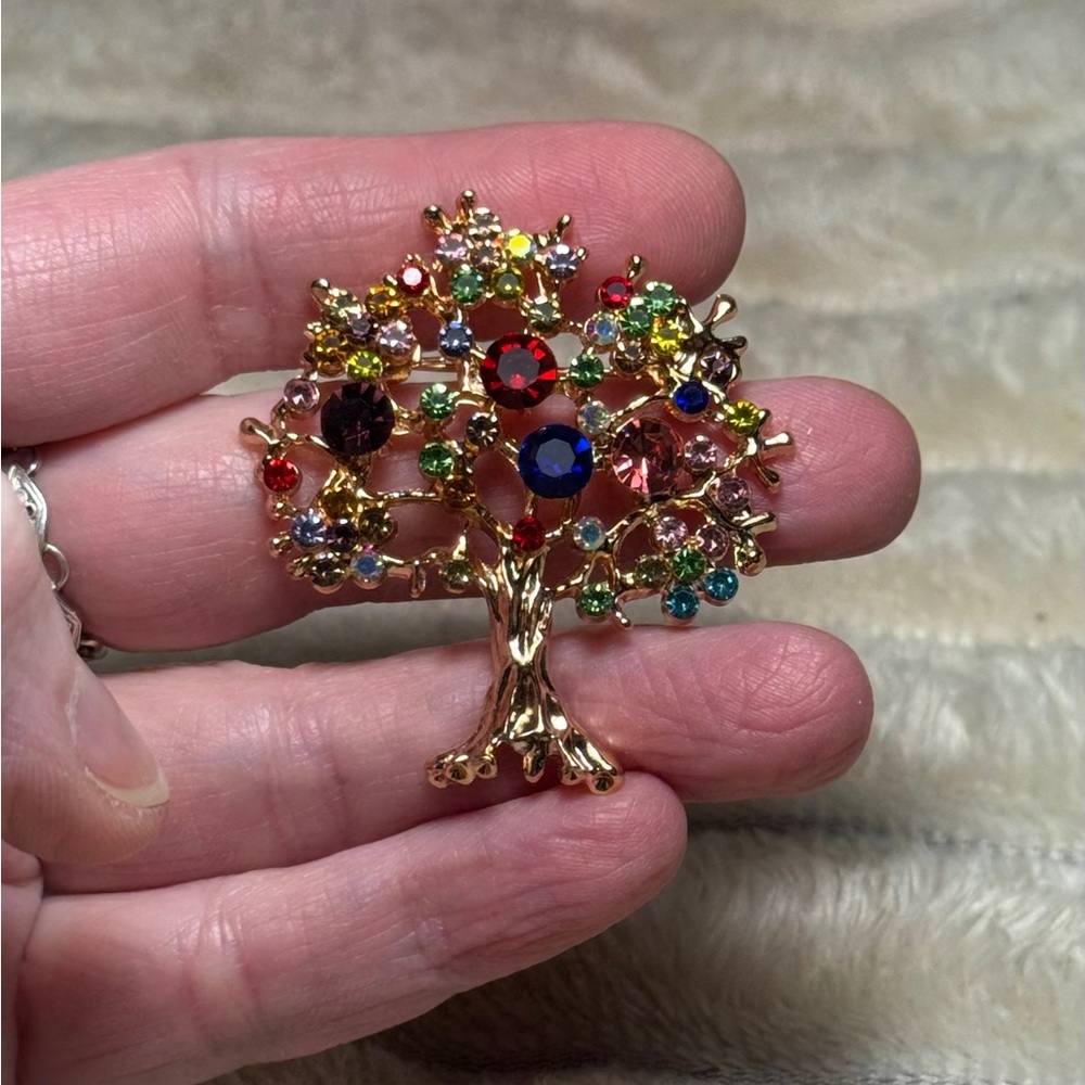 Colorful Crystal Tree Brooch Gold Tone Rhinestone Floral Pin